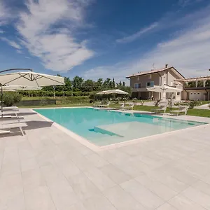 https://luxury-apartment-lazise.hotelinveneto.com